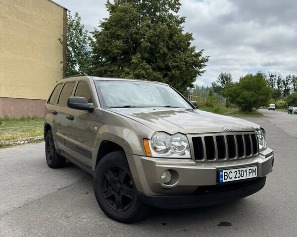 Серый Джип Гранд Чероки, объемом двигателя 2.99 л и пробегом 190 тыс. км за 10700 $, фото 1 на Automoto.ua