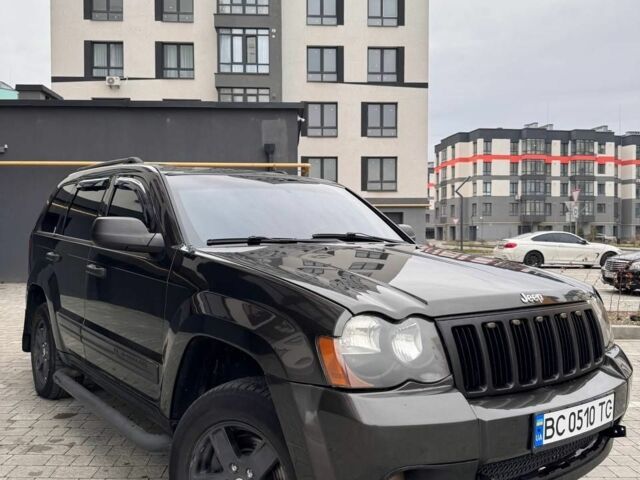 Сірий Джип Grand Cherokee, об'ємом двигуна 4.7 л та пробігом 200 тис. км за 8300 $, фото 1 на Automoto.ua