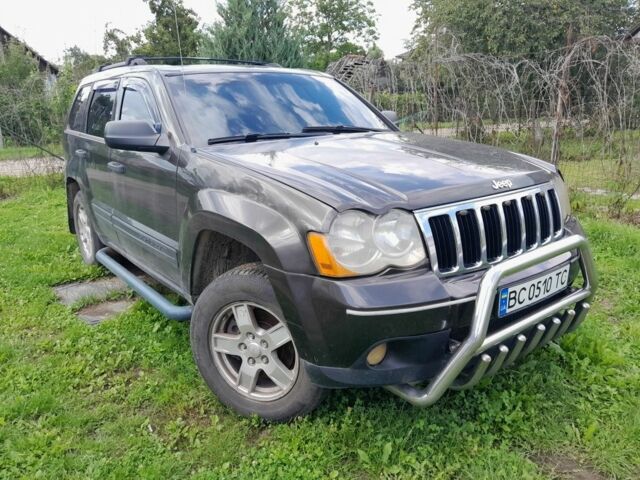 Сірий Джип Grand Cherokee, об'ємом двигуна 4.7 л та пробігом 150 тис. км за 8500 $, фото 1 на Automoto.ua
