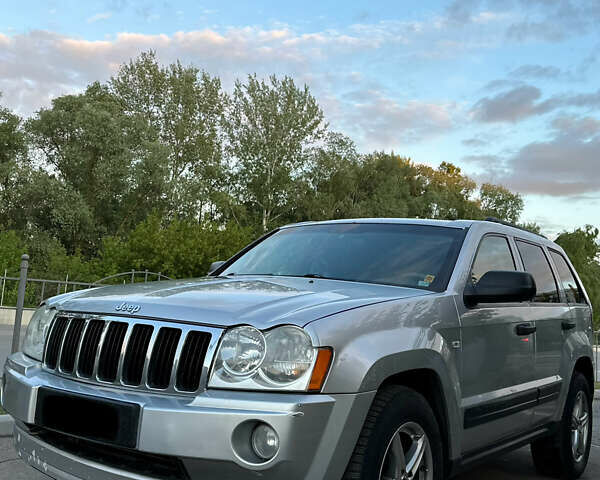 Сірий Джип Grand Cherokee, об'ємом двигуна 2.99 л та пробігом 480 тис. км за 5550 $, фото 1 на Automoto.ua