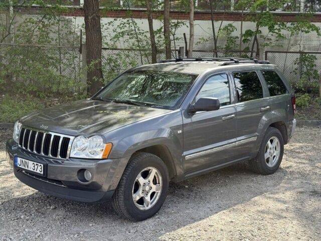 Сірий Джип Grand Cherokee, об'ємом двигуна 3 л та пробігом 270 тис. км за 3500 $, фото 1 на Automoto.ua