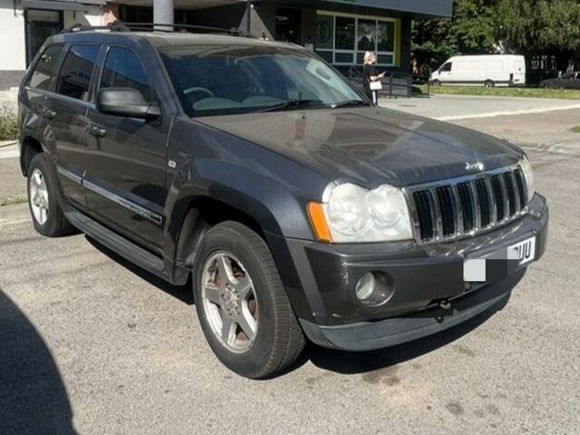 Сірий Джип Grand Cherokee, об'ємом двигуна 0 л та пробігом 200 тис. км за 3600 $, фото 1 на Automoto.ua