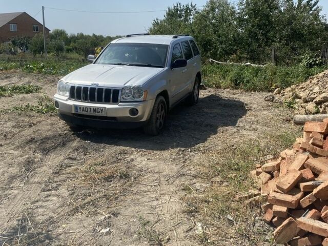 Сірий Джип Grand Cherokee, об'ємом двигуна 3 л та пробігом 22 тис. км за 3000 $, фото 1 на Automoto.ua