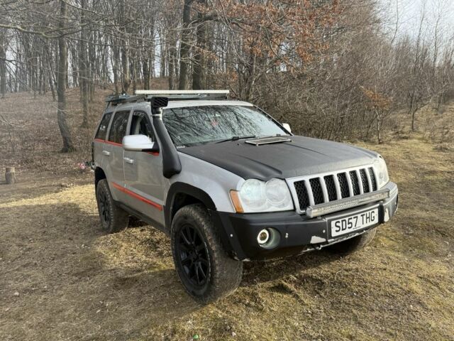 Сірий Джип Grand Cherokee, об'ємом двигуна 3 л та пробігом 200 тис. км за 7554 $, фото 1 на Automoto.ua