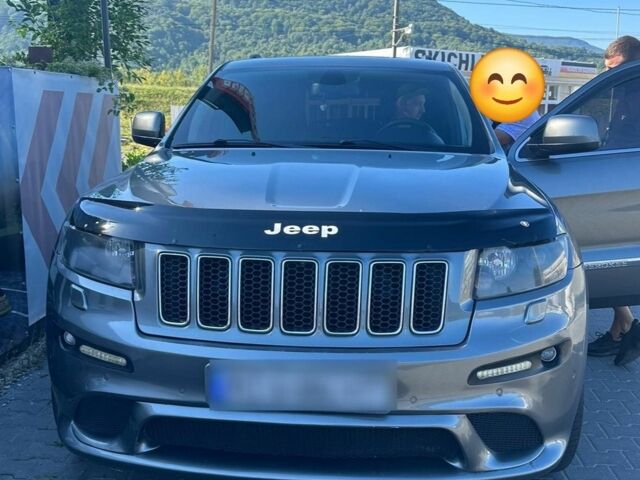 Сірий Джип Grand Cherokee, об'ємом двигуна 3 л та пробігом 198 тис. км за 17000 $, фото 1 на Automoto.ua
