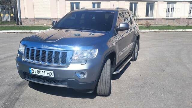 Сірий Джип Grand Cherokee, об'ємом двигуна 2.99 л та пробігом 326 тис. км за 17900 $, фото 1 на Automoto.ua