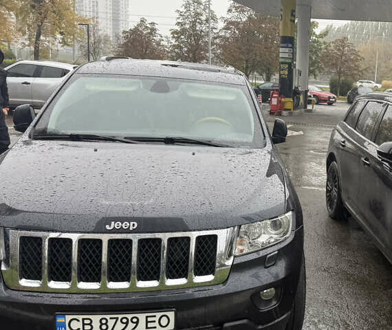 Сірий Джип Grand Cherokee, об'ємом двигуна 2.99 л та пробігом 300 тис. км за 14300 $, фото 1 на Automoto.ua