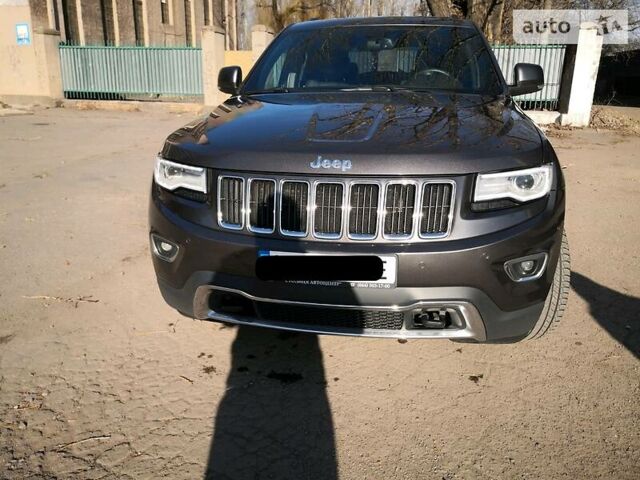 Сірий Джип Grand Cherokee, об'ємом двигуна 3 л та пробігом 120 тис. км за 28000 $, фото 1 на Automoto.ua