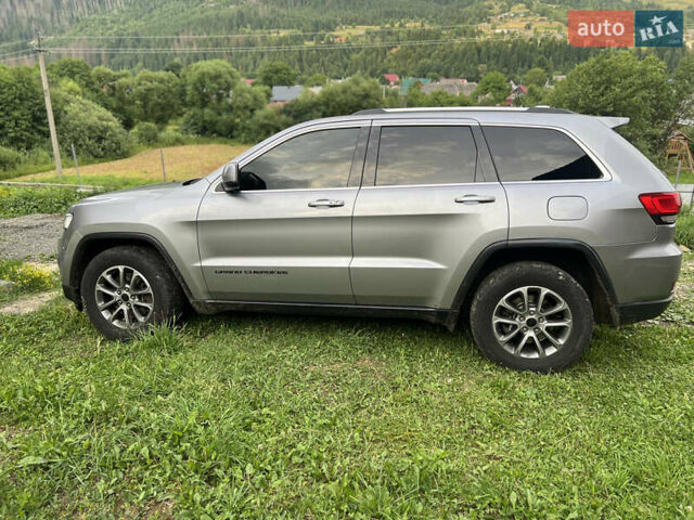 Сірий Джип Grand Cherokee, об'ємом двигуна 3 л та пробігом 250 тис. км за 19000 $, фото 1 на Automoto.ua