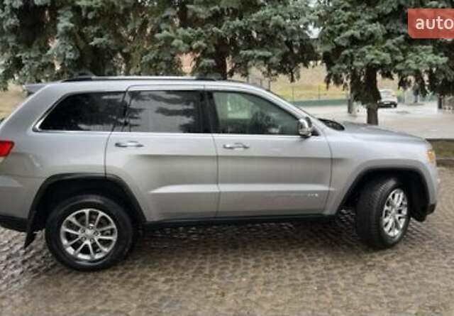 Серый Джип Гранд Чероки, объемом двигателя 3 л и пробегом 205 тыс. км за 21500 $, фото 1 на Automoto.ua