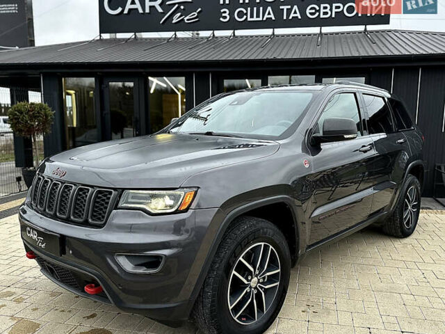 Сірий Джип Grand Cherokee, об'ємом двигуна 3.6 л та пробігом 173 тис. км за 24900 $, фото 1 на Automoto.ua