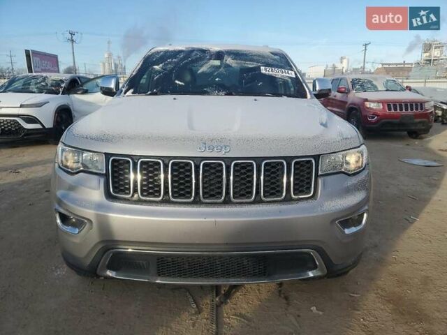Серый Джип Гранд Чероки, объемом двигателя 0 л и пробегом 132 тыс. км за 4500 $, фото 1 на Automoto.ua