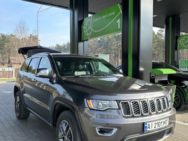 Сірий Джип Grand Cherokee, об'ємом двигуна 3.6 л та пробігом 110 тис. км за 22800 $, фото 1 на Automoto.ua