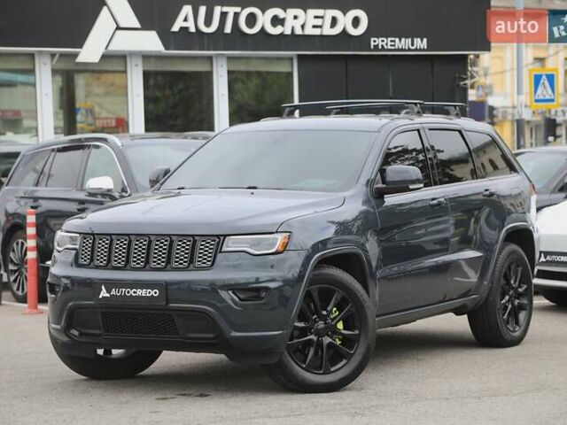 Сірий Джип Grand Cherokee, об'ємом двигуна 3.6 л та пробігом 148 тис. км за 27800 $, фото 1 на Automoto.ua