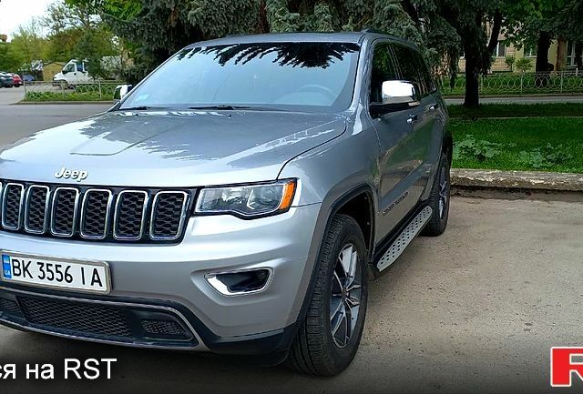 Сірий Джип Grand Cherokee, об'ємом двигуна 3.6 л та пробігом 75 тис. км за 28700 $, фото 1 на Automoto.ua