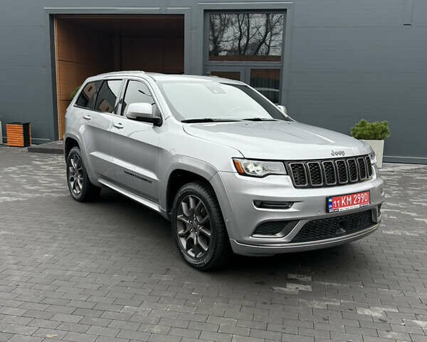 Серый Джип Гранд Чероки, объемом двигателя 3.6 л и пробегом 107 тыс. км за 29500 $, фото 1 на Automoto.ua