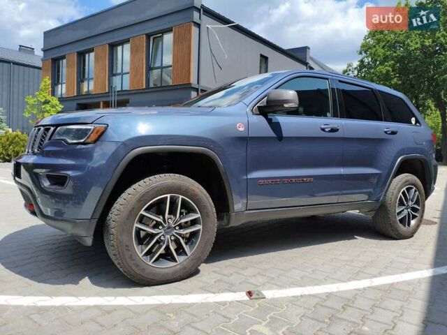 Сірий Джип Grand Cherokee, об'ємом двигуна 3.6 л та пробігом 172 тис. км за 27700 $, фото 1 на Automoto.ua