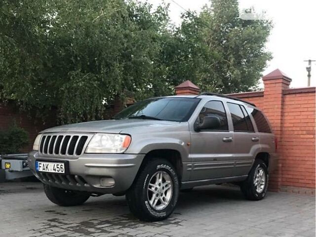 Сірий Джип Grand Cherokee, об'ємом двигуна 3.1 л та пробігом 190 тис. км за 3300 $, фото 1 на Automoto.ua