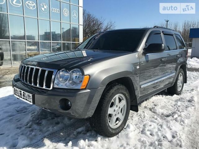 Сірий Джип Grand Cherokee, об'ємом двигуна 3 л та пробігом 200 тис. км за 14900 $, фото 1 на Automoto.ua