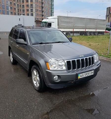 Сірий Джип Grand Cherokee, об'ємом двигуна 3 л та пробігом 156 тис. км за 13100 $, фото 1 на Automoto.ua