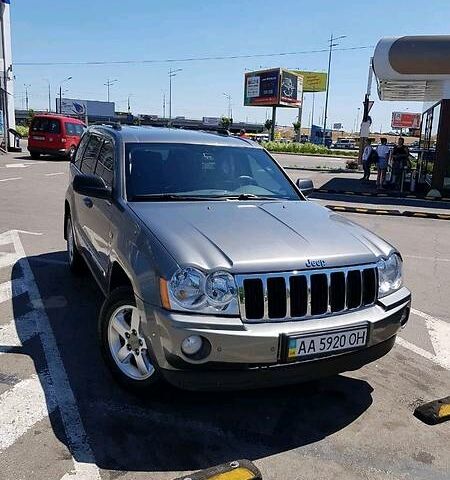 Сірий Джип Grand Cherokee, об'ємом двигуна 3 л та пробігом 160 тис. км за 15555 $, фото 1 на Automoto.ua