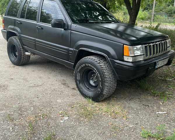 Зелений Джип Grand Cherokee, об'ємом двигуна 3 л та пробігом 2 тис. км за 6900 $, фото 1 на Automoto.ua