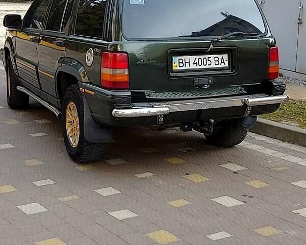 Зелений Джип Grand Cherokee, об'ємом двигуна 4 л та пробігом 382 тис. км за 4600 $, фото 1 на Automoto.ua