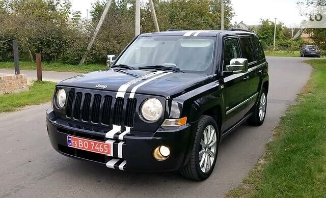 Чорний Джип Patriot, об'ємом двигуна 2 л та пробігом 235 тис. км за 8950 $, фото 1 на Automoto.ua