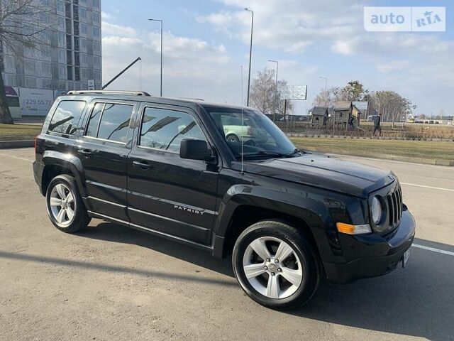 Чорний Джип Patriot, об'ємом двигуна 2 л та пробігом 195 тис. км за 8600 $, фото 1 на Automoto.ua