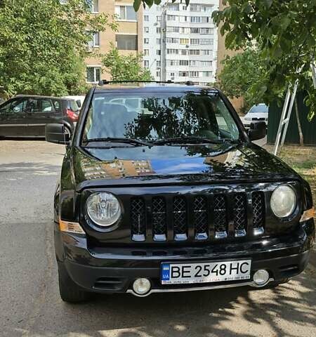 Чорний Джип Patriot, об'ємом двигуна 2.36 л та пробігом 250 тис. км за 9000 $, фото 1 на Automoto.ua