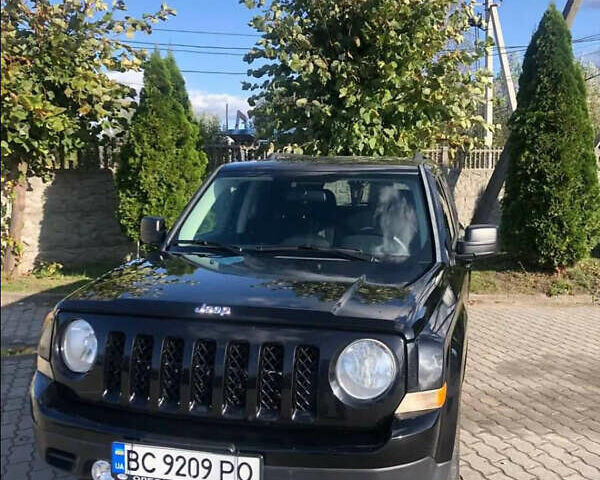 Черный Джип Патриот, объемом двигателя 2 л и пробегом 162 тыс. км за 8900 $, фото 1 на Automoto.ua