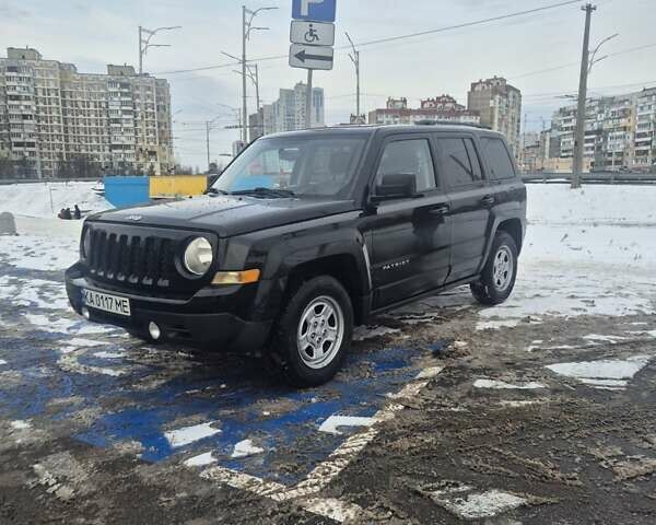 Чорний Джип Patriot, об'ємом двигуна 2.36 л та пробігом 119 тис. км за 9800 $, фото 1 на Automoto.ua