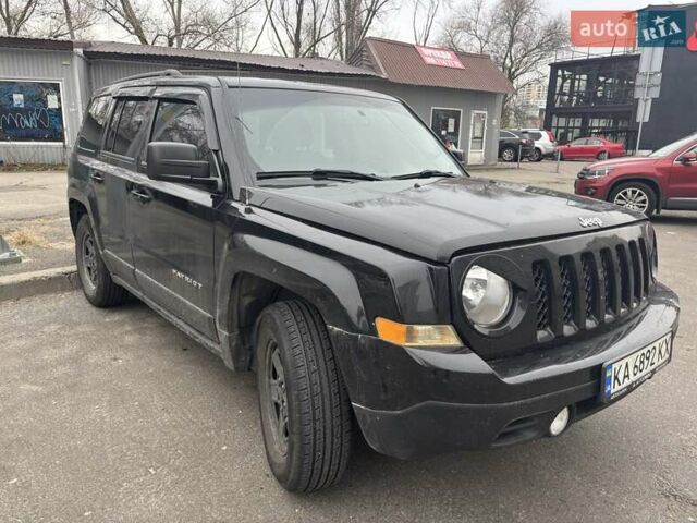 Черный Джип Патриот, объемом двигателя 2.36 л и пробегом 195 тыс. км за 8900 $, фото 1 на Automoto.ua
