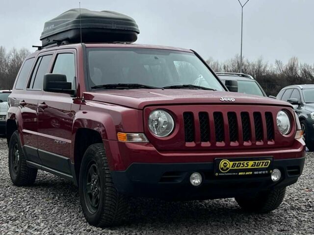 Красный Джип Патриот, объемом двигателя 2.4 л и пробегом 161 тыс. км за 8750 $, фото 1 на Automoto.ua