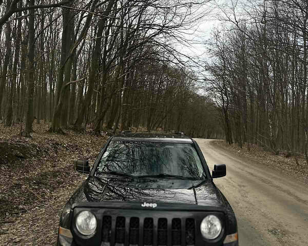 Сірий Джип Patriot, об'ємом двигуна 2.36 л та пробігом 210 тис. км за 8700 $, фото 1 на Automoto.ua