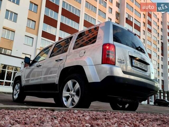 Серый Джип Патриот, объемом двигателя 2.4 л и пробегом 197 тыс. км за 9000 $, фото 1 на Automoto.ua