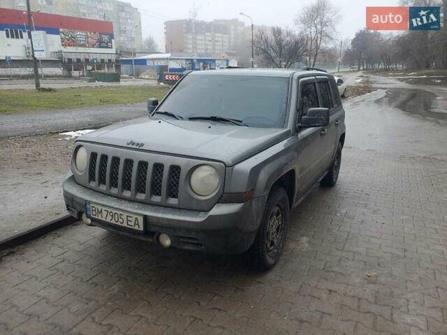 Серый Джип Патриот, объемом двигателя 2 л и пробегом 210 тыс. км за 7500 $, фото 1 на Automoto.ua