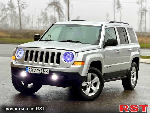Сірий Джип Patriot, об'ємом двигуна 2.4 л та пробігом 192 тис. км за 8200 $, фото 1 на Automoto.ua