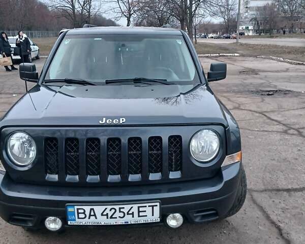 Сірий Джип Patriot, об'ємом двигуна 2.36 л та пробігом 170 тис. км за 11000 $, фото 1 на Automoto.ua
