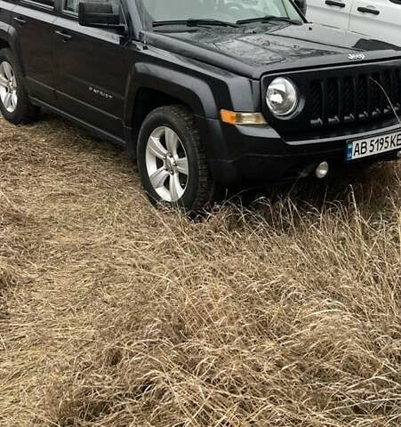 Сірий Джип Patriot, об'ємом двигуна 2.4 л та пробігом 202 тис. км за 10300 $, фото 1 на Automoto.ua