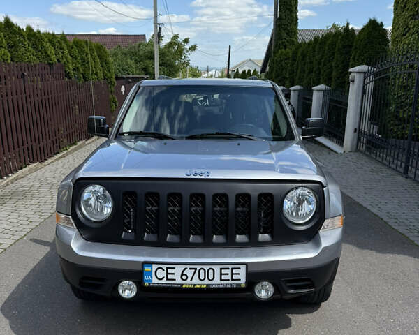 Сірий Джип Patriot, об'ємом двигуна 2.4 л та пробігом 170 тис. км за 9500 $, фото 1 на Automoto.ua