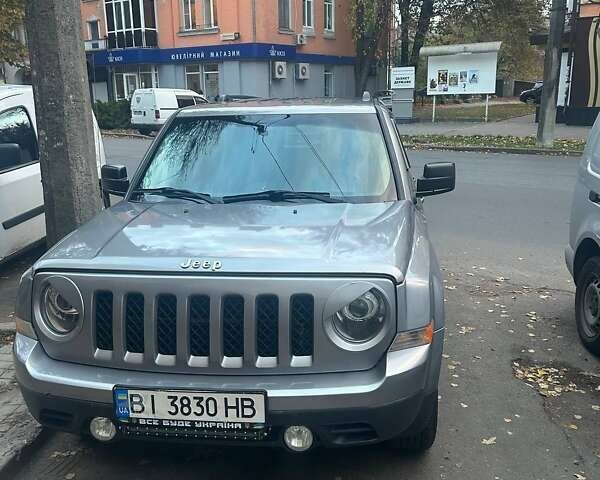 Серый Джип Патриот, объемом двигателя 2.36 л и пробегом 245 тыс. км за 8500 $, фото 1 на Automoto.ua