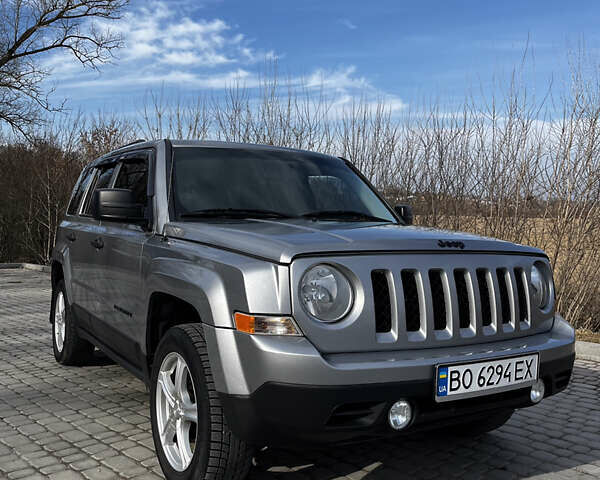 Сірий Джип Patriot, об'ємом двигуна 2.36 л та пробігом 113 тис. км за 10200 $, фото 1 на Automoto.ua
