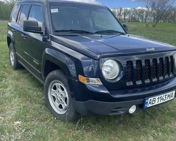 Синий Джип Патриот, объемом двигателя 2.36 л и пробегом 167 тыс. км за 9800 $, фото 1 на Automoto.ua