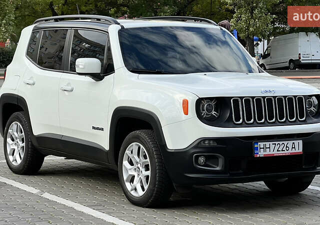 Джип Ренегат 2016 в Одессе на Automoto.ua Белый Джип Ренегат, объемом двигателя 1.96 л и пробегом 96 тыс. км за 15500 $, фото 1 на Automoto.ua