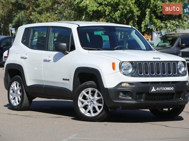 Джип Ренегат 2018 в Киеве на Automoto.ua Белый Джип Ренегат, объемом двигателя 2.36 л и пробегом 132 тыс. км за 13300 $, фото 1 на Automoto.ua