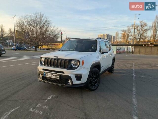 Белый Джип Ренегат, объемом двигателя 2.4 л и пробегом 48 тыс. км за 16200 $, фото 1 на Automoto.ua