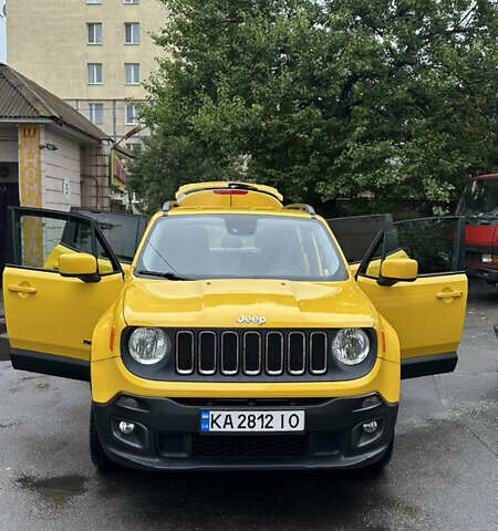 Желтый Джип Ренегат, объемом двигателя 2.36 л и пробегом 123 тыс. км за 14500 $, фото 1 на Automoto.ua