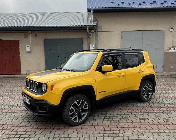 Желтый Джип Ренегат, объемом двигателя 2.36 л и пробегом 92 тыс. км за 14300 $, фото 1 на Automoto.ua