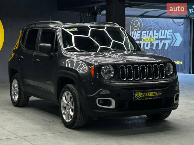 Джип Ренегат 2018 у Чернівцях на Automoto.ua Сірий Джип Ренегат, об'ємом двигуна 2.36 л та пробігом 145 тис. км за 12300 $, фото 1 на Automoto.ua